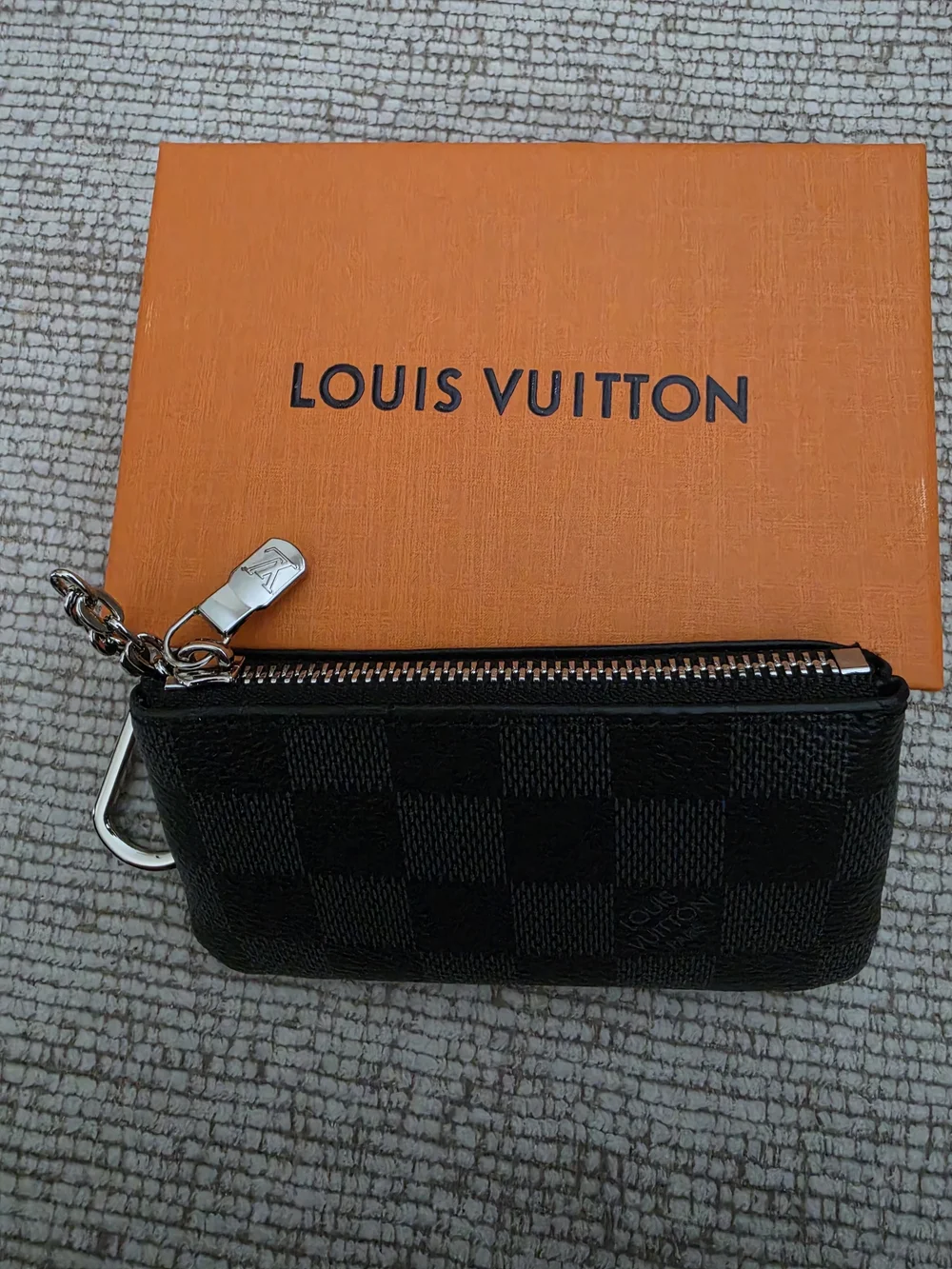 Louis Vuitton Black Damier Graphite Key Pouch with Silver Hardware - Picture 3 of 3